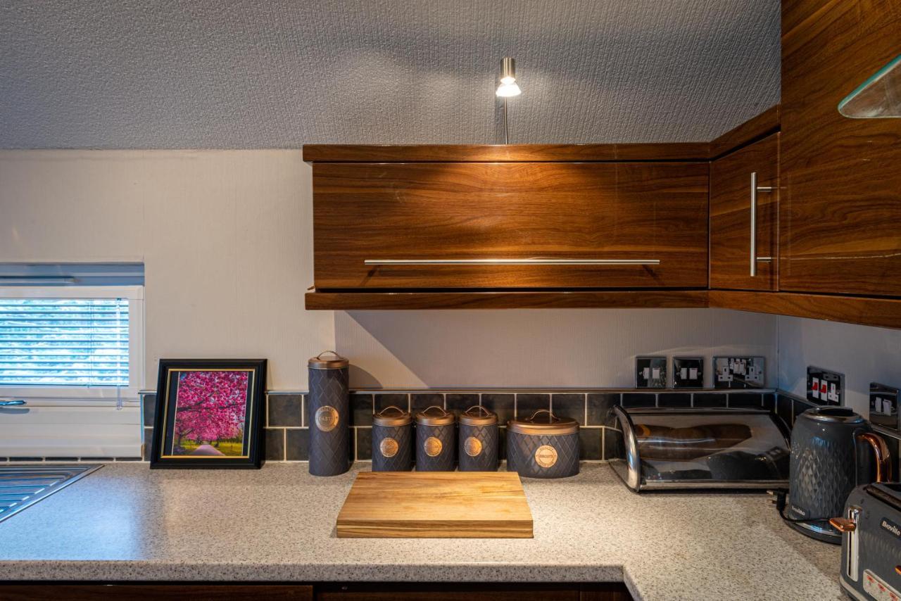 9B Arnside South Lakeland By Waterside Holiday Lodges Carnforth Dış mekan fotoğraf